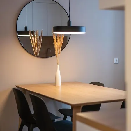 Strict Apartment *