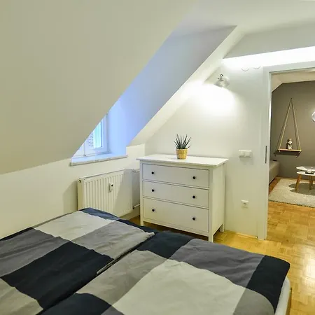 Strict Apartment