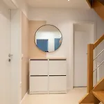 Strict Apartment *